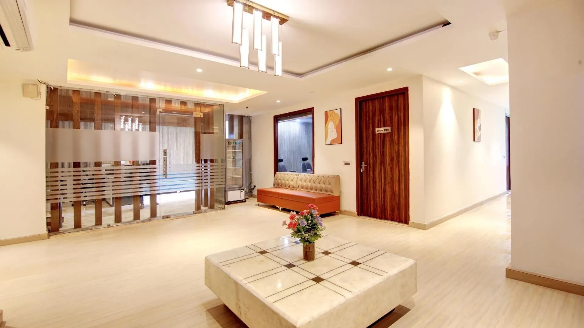 Limewood Stay - Unitech Cyber Park グルガウン 3*,